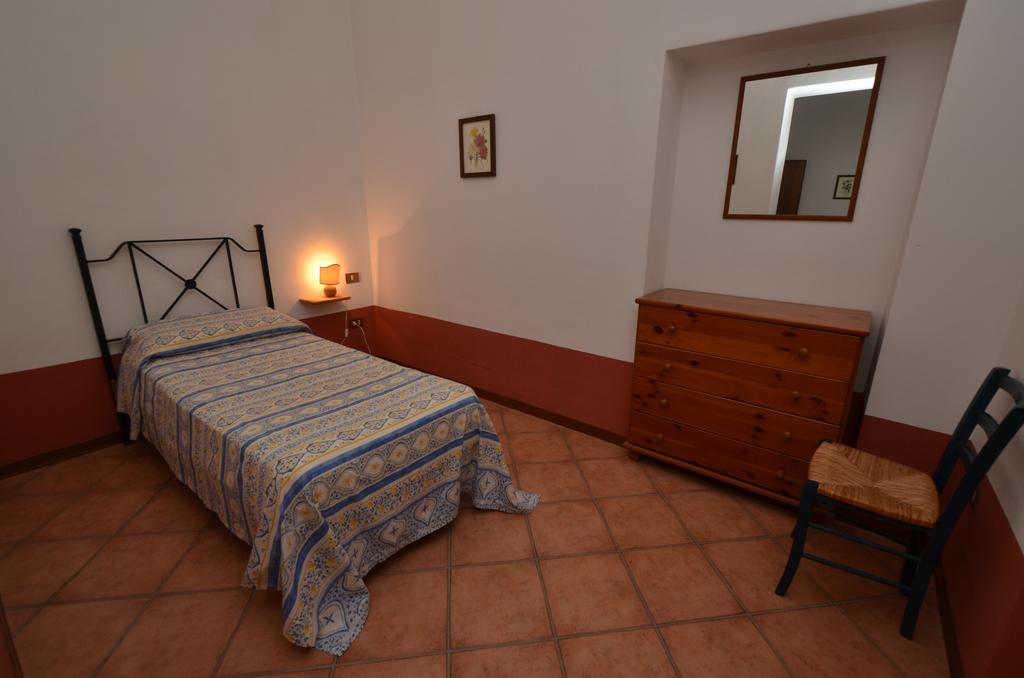 坎丕里亚麦利蒂玛Azienda Agrituristica Allumiere别墅 客房 照片